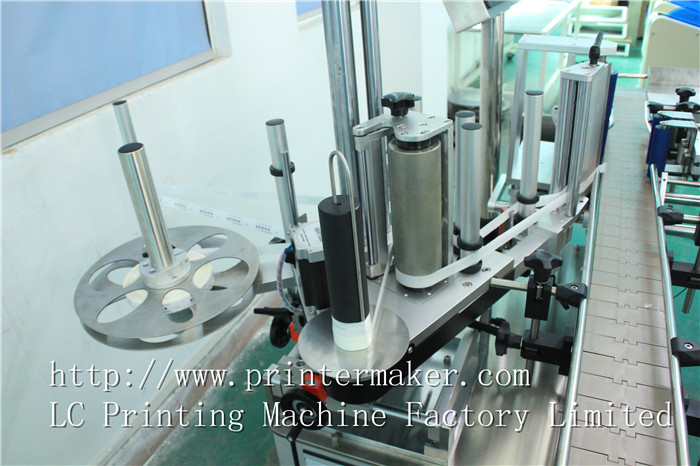 Automatic Labeling Machine For Bottles