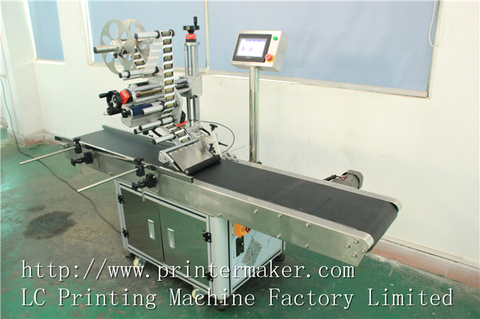 Automatic Flat Labeling Machine