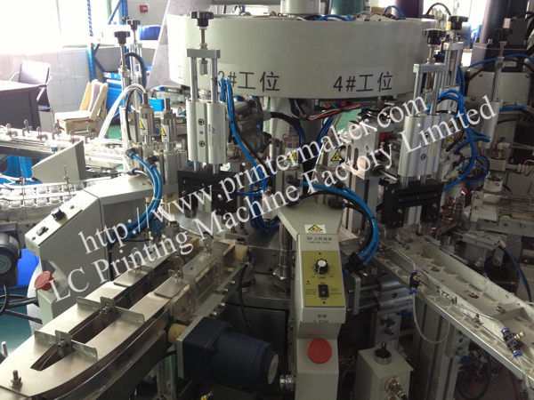 Full Automatic Bottle Cap Assembling Machine