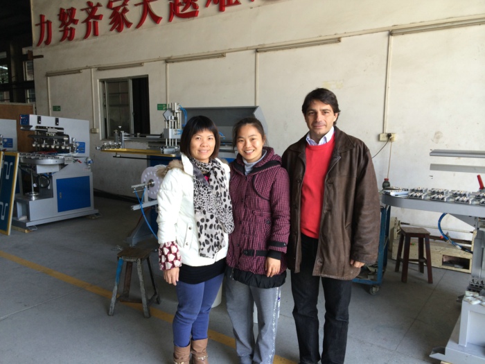 Africa Customer’s visiting EASY LC Printing Machine Factory Limited for bucket’s silk screen printing