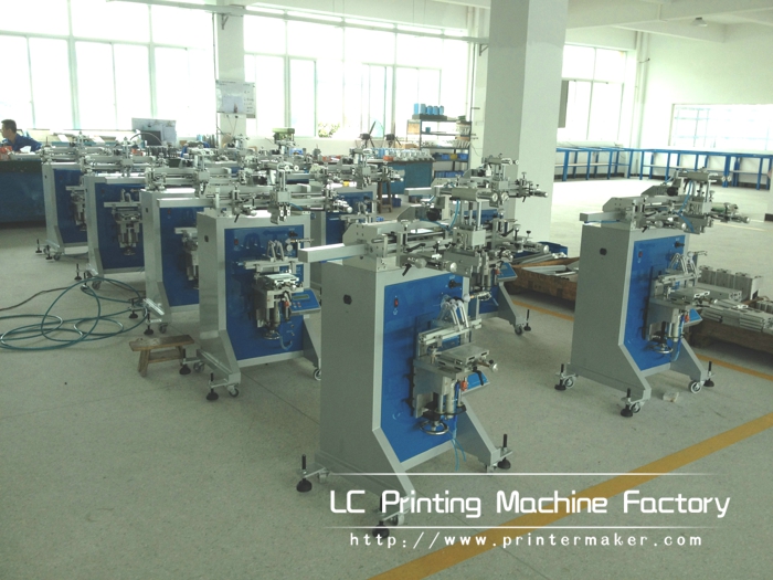 Screen Printing Machine Working Room