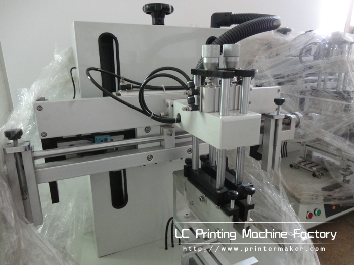 New Desktop Screen Printing Machine for Cylindrical Products