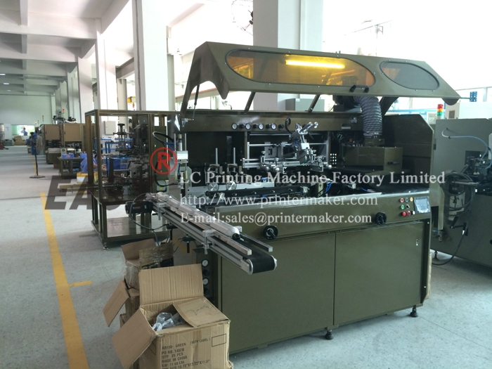 Fully Automatic UV Silk Screen Printing Machine on Sport Bottles