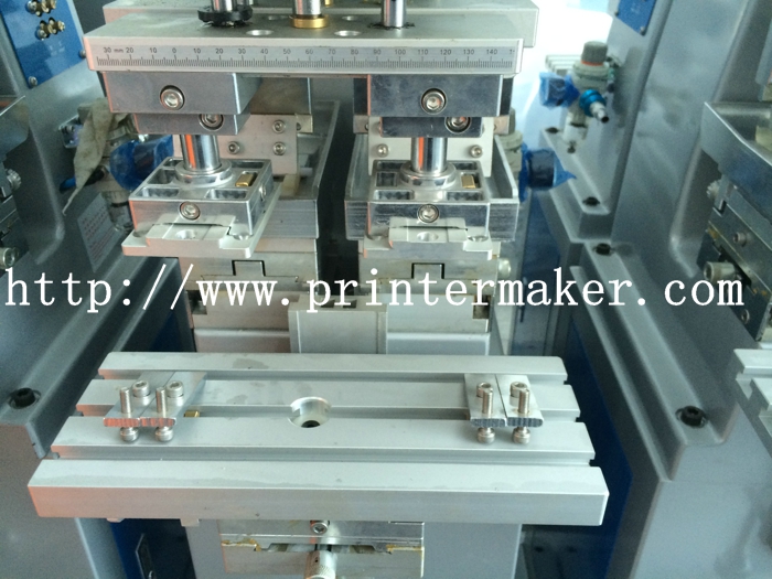 One Color Pad Printing Machine with Two Heads for Large Images One Color Pad Printing Machine with Two Heads for Large Images
