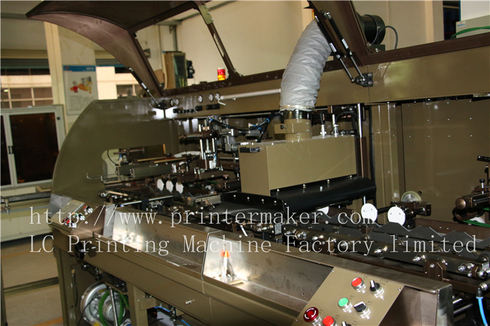 Enlarge 2 Colors Automatic UV Screen Printing Machine on Glass Bottles